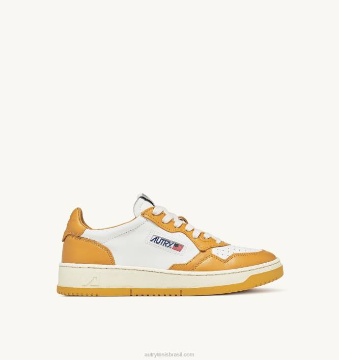 homens_tenis_baixo_medalhista_em_couro_branco_e_amarelo_autry_86xf20.jpg homens tênis baixo medalhista em couro branco e amarelo Autry 86XF20 - Image 1