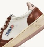 homens tênis cano baixo super vintage em couro branco marrom e rosa Autry 86XF63 - Image 6