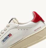mulheres tênis baixo dallas em couro branco e vermelho Autry 86XF260 - Image 6