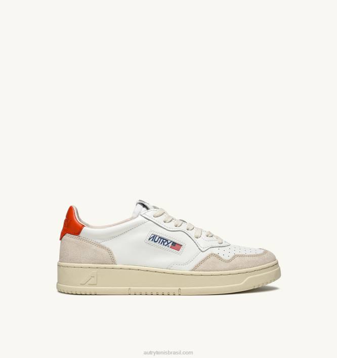 mulheres_tenis_baixo_medalhista_em_camurca_e_couro_branco_e_laranja_autry_86xf218.jpg mulheres tênis baixo medalhista em camurça e couro branco e laranja Autry 86XF218 - Image 1