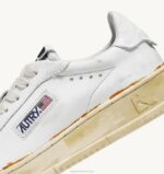 mulheres tênis vintage baixo dallas com acabamento colado em couro branco Autry 86XF261 - Image 6